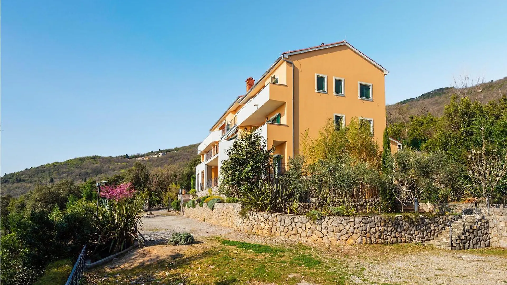 Stunning Apartment In Moscenicka Draga With Wifi
