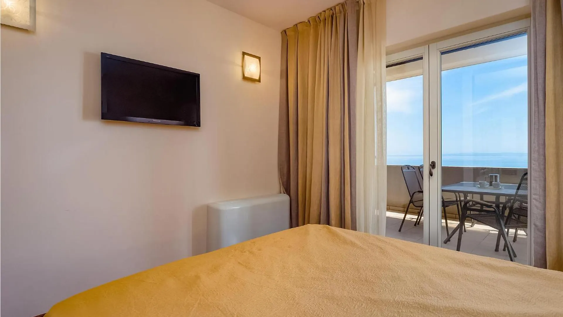 Stunning Apartment In Moscenicka Draga With Wifi